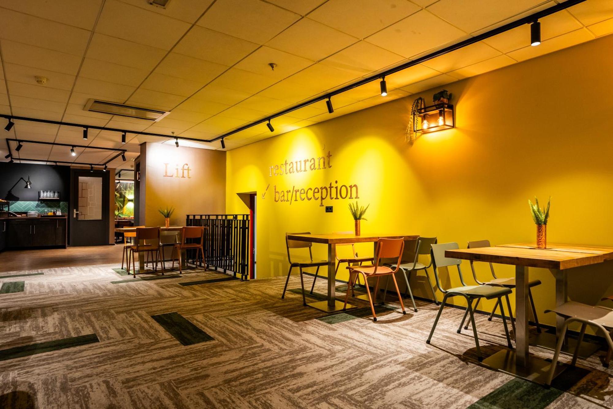 Bud Gett Hostels โกรนิงเงน ภายนอก รูปภาพ